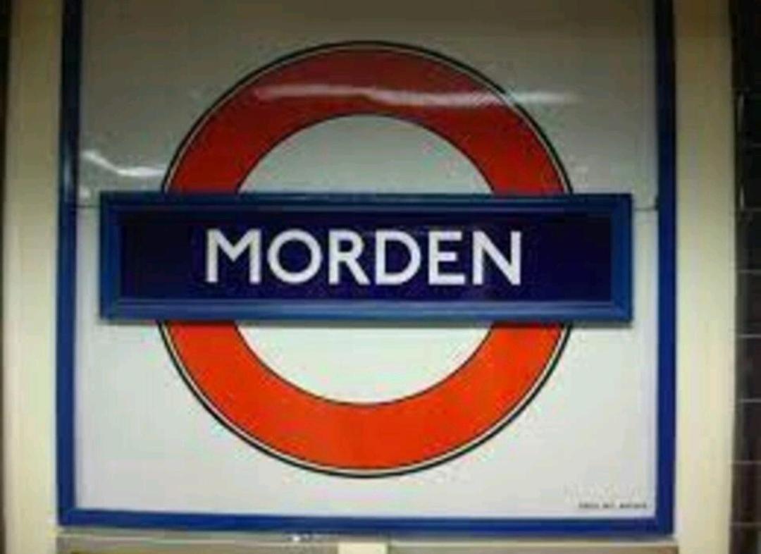Lovely 4 Bed With Ensuite Free Wifi Off Street Parking In Sutton Morden  Exterior foto